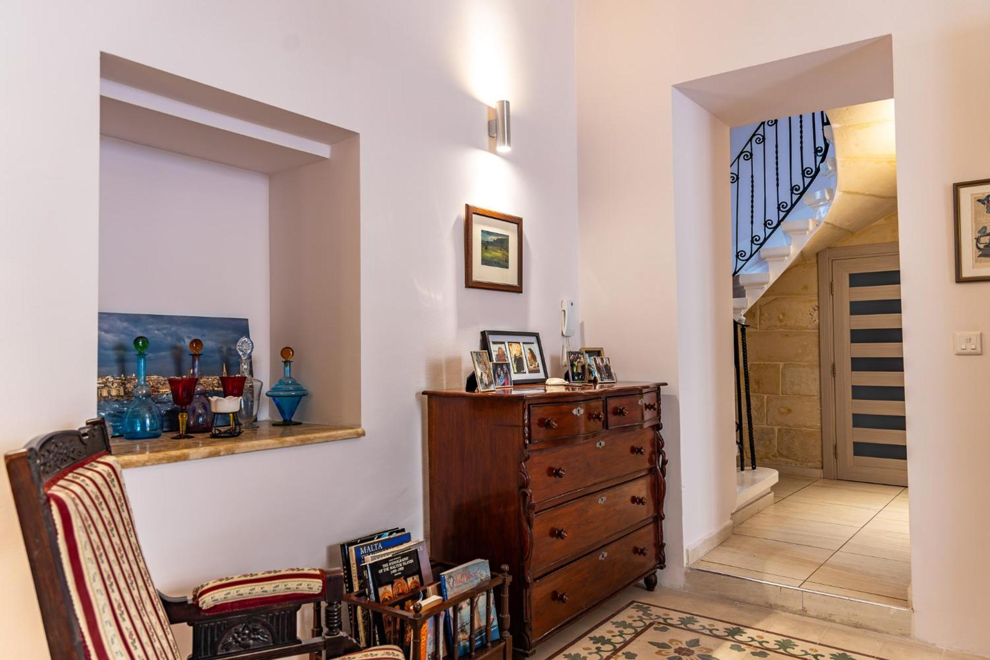 Traditional Maltese Styled 2br With Large Maltese Balcony & Internal Yard - Located In The Heart Of - Maltese Capital Apartment *