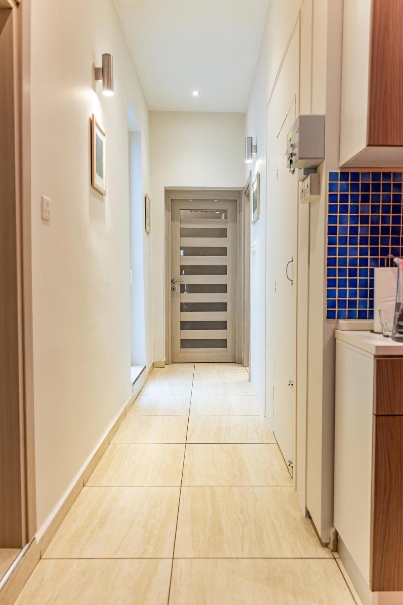 Traditional Maltese Styled 2br With Large Maltese Balcony & Internal Yard - Located In The Heart Of - Maltese Capital *